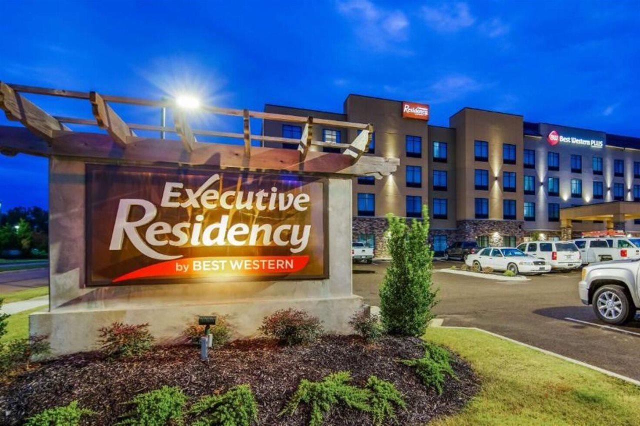 Best Western Plus Executive Residency Marion Esterno foto