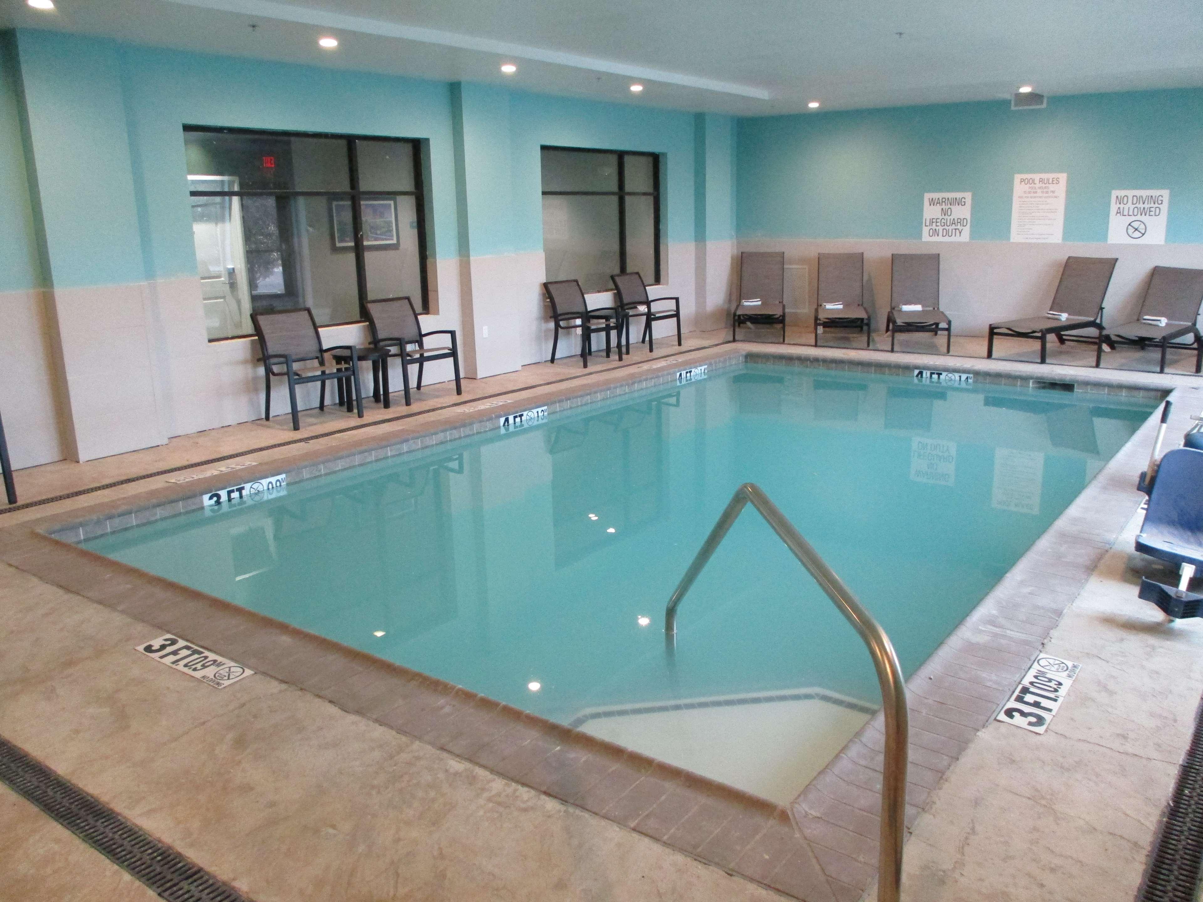 Best Western Plus Executive Residency Marion Esterno foto