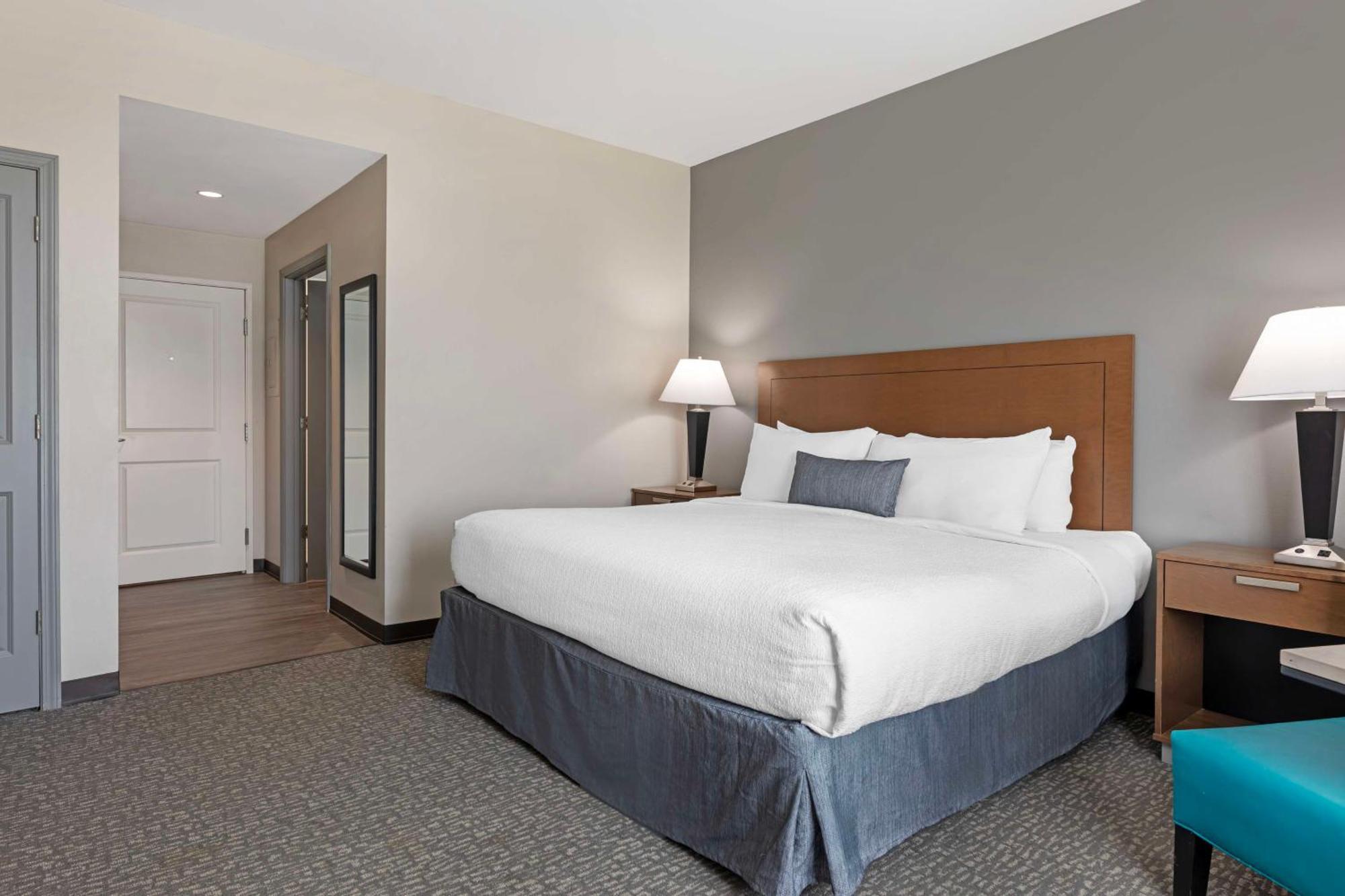 Best Western Plus Executive Residency Marion Esterno foto